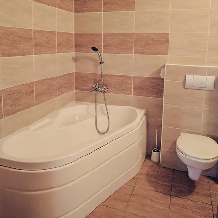 Linda Apartament Апартаменти