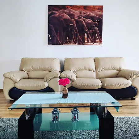 Апартаменти Linda Apartament *