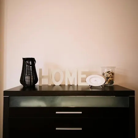 Linda Apartament Апартаменти