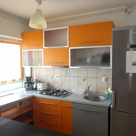 Linda Apartament Брашов
